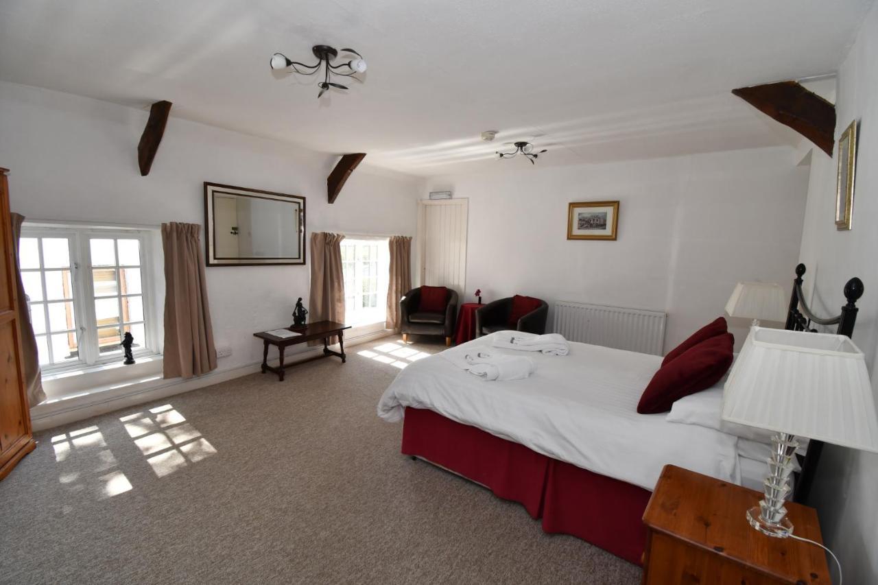 The Weary Friar Inn Pillaton Екстер'єр фото