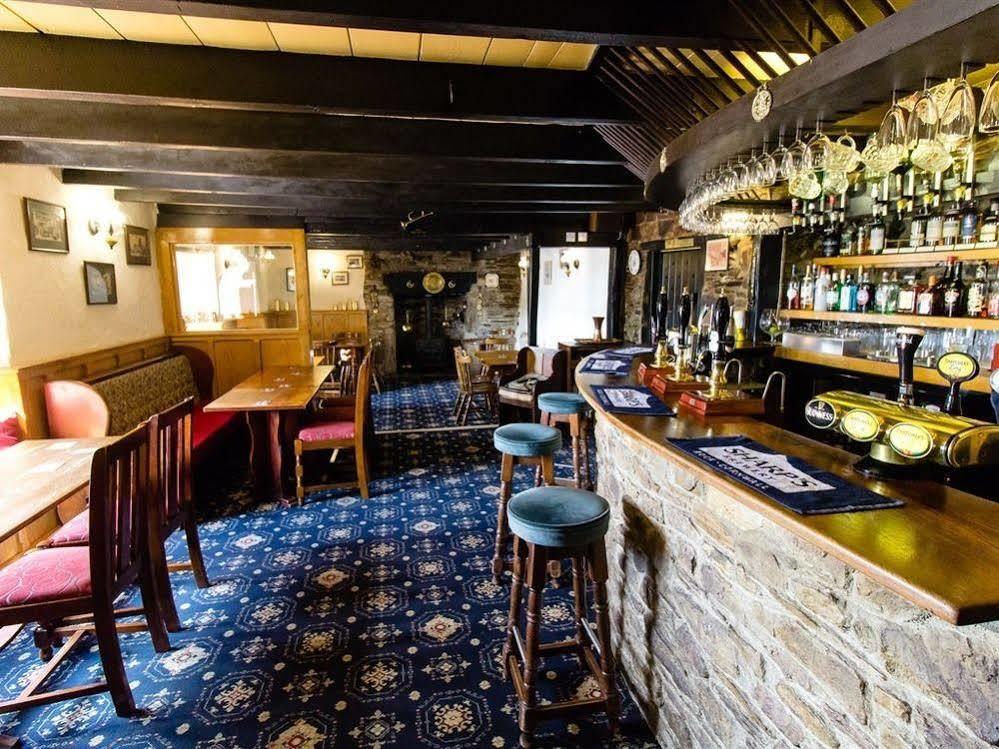 The Weary Friar Inn Pillaton Екстер'єр фото
